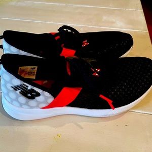 New balance Disney size 8 women’s